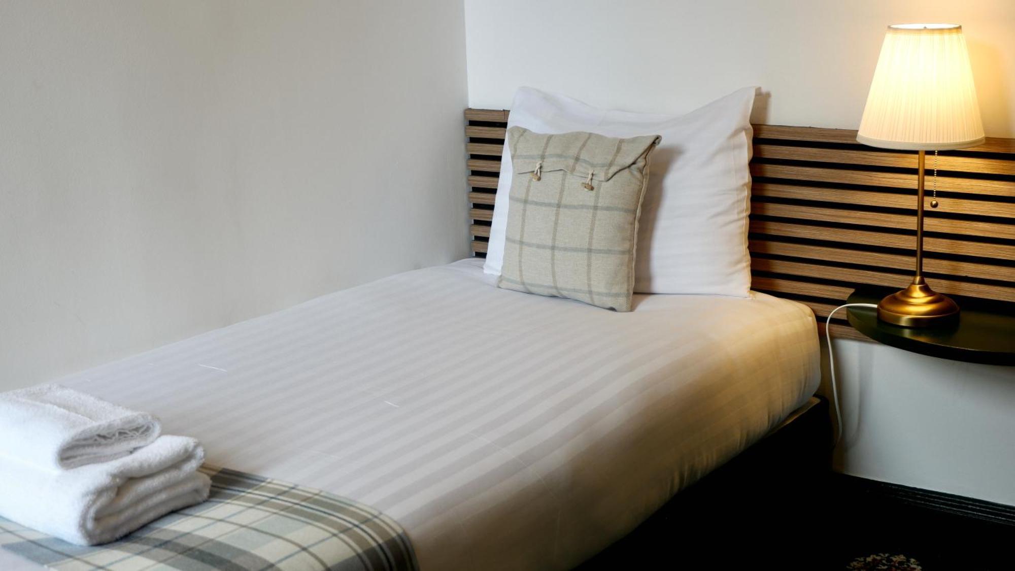 4 Friends House Hotel เอดินบะระ ห้อง รูปภาพ