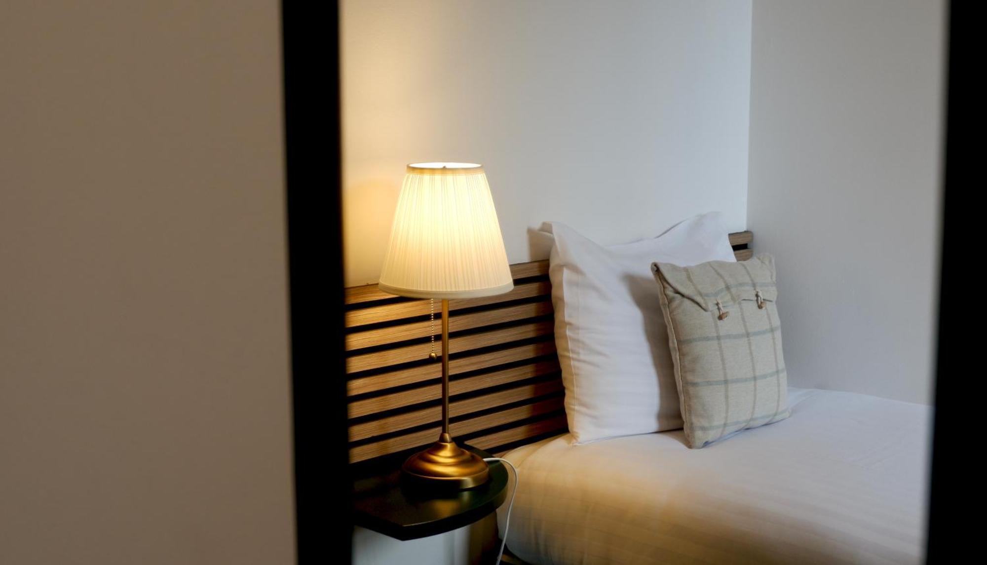 4 Friends House Hotel เอดินบะระ ภายนอก รูปภาพ